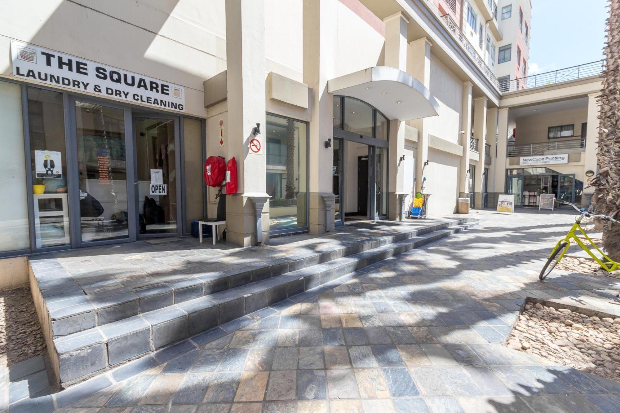 The Square 135- Studio With Free Parking, Pool & Gym Access Διαμέρισμα Κέιπ Τάουν Εξωτερικό φωτογραφία
